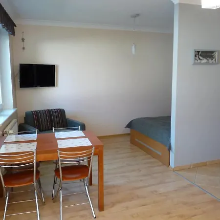 Apartament Pod Skrzydlami-kolobrzeg-plaza W 5 Min Апартаменты *