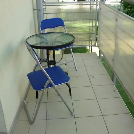 Apartament Pod Skrzydlami-kolobrzeg-plaza W 5 Min شقة